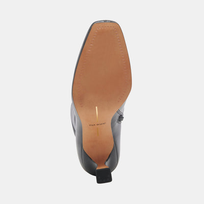 GLAMOR BOOTS BLACK STELLA | Dolce Vita