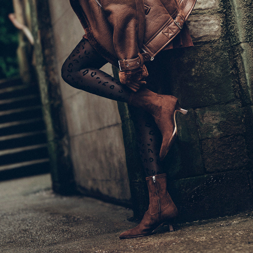 Arya Boots DK BROWN STELLA SUEDE | Dolce Vita
