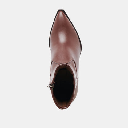 Arya Boots CHOCOLATE LEATHER | Dolce Vita
