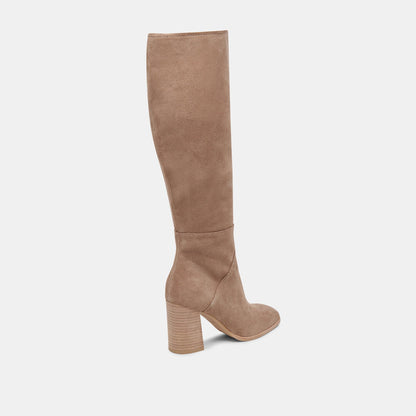 FYNN Boots Truffle Suede | Dolce Vita
