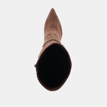 KINZY BOOTS DK BROWN SUEDE | Dolce Vita