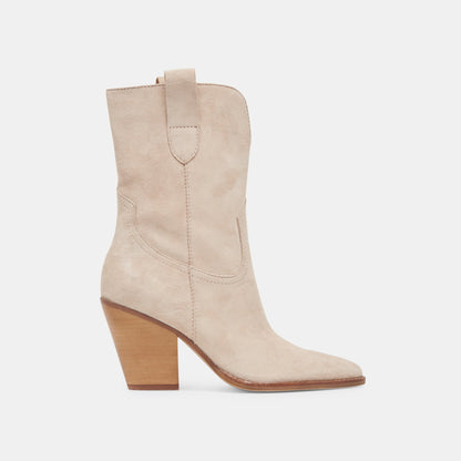 JESSEY BOOTS DUNE SUEDE | Dolce Vita