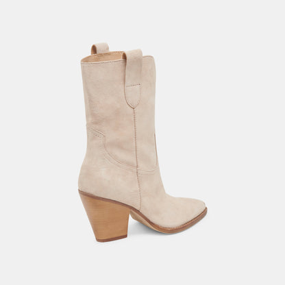 JESSEY BOOTS DUNE SUEDE | Dolce Vita