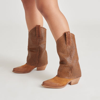 MAVRIK BOOTS CHESTNUT SUEDE | Dolce Vita
