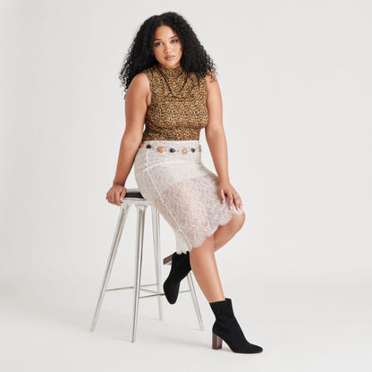 SUZY BOOTIES ONYX SUEDE | Dolce Vita