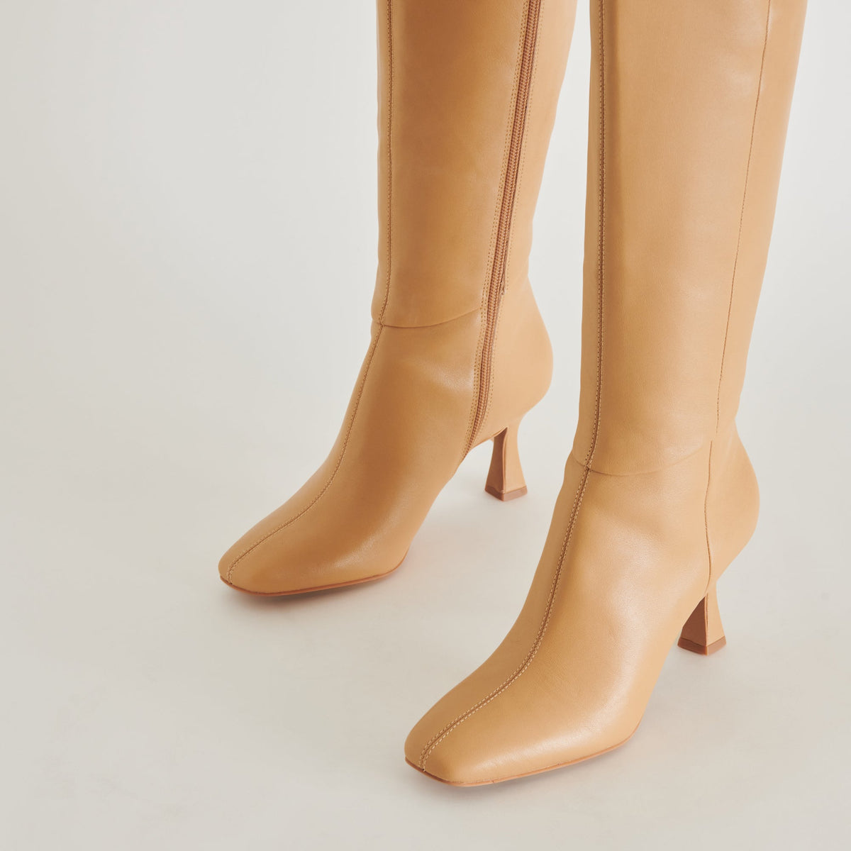 GYRA BOOTS TAN LEATHER | Dolce Vita