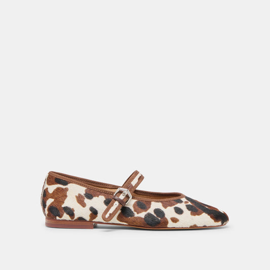 Roslyn Cocoa Taurus Calf Hair | Dolce Vita