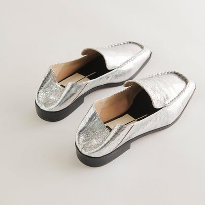 Beny Flats Silver Distressed Leather | Dolce Vita