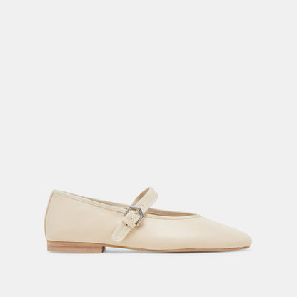 ROSLYN BALLET FLATS CREME LEATHER | Dolce Vita