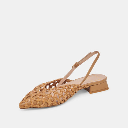 CYNDI FLATS NATURAL WOVEN | Dolce Vita