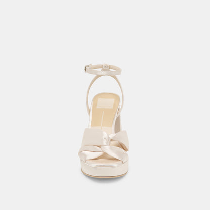PARLO HEELS IVORY SATIN | Dolce Vita