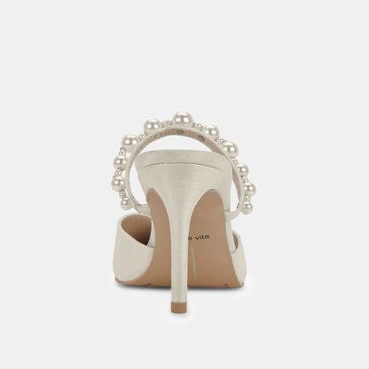 KANIKA Pearl Heels Vanilla Silk | Dolce Vita