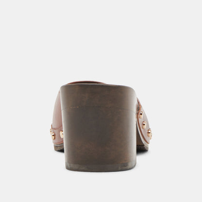 CAMYN HEELS BROWN LEATHER | Dolce Vita