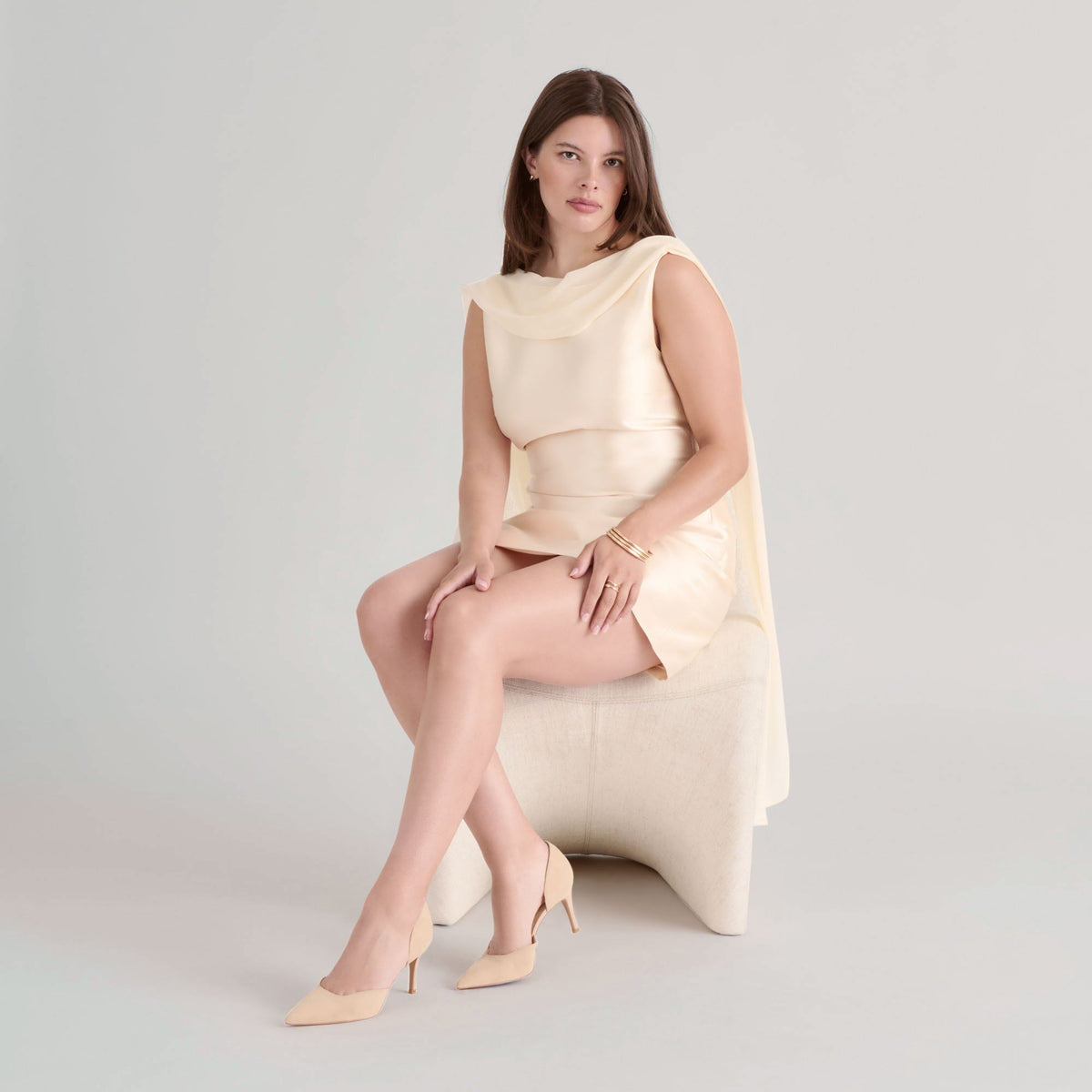 ELOY HEELS TAN SUEDE | Dolce Vita