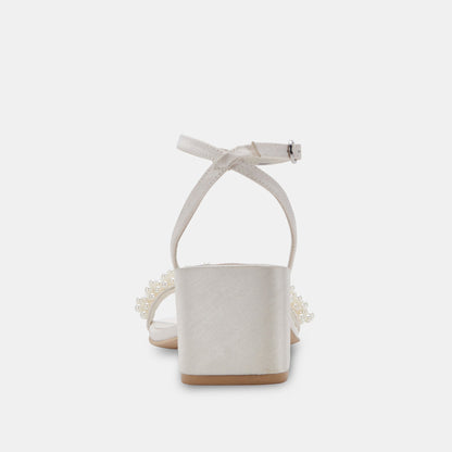 ZALIMA HEELS VANILLA PEARLS | Dolce Vita