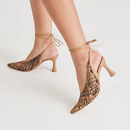 GESICA HEELS BLACK NATURAL WOVEN | Dolce Vita