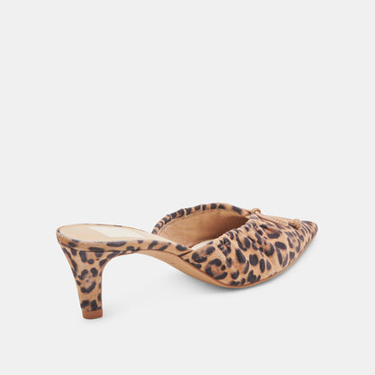 KAIRI MID HEELS DK LEOPARD SUEDE | Dolce Vita