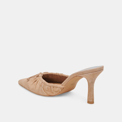 KAIRI HEELS CAMEL SUEDE | Dolce Vita
