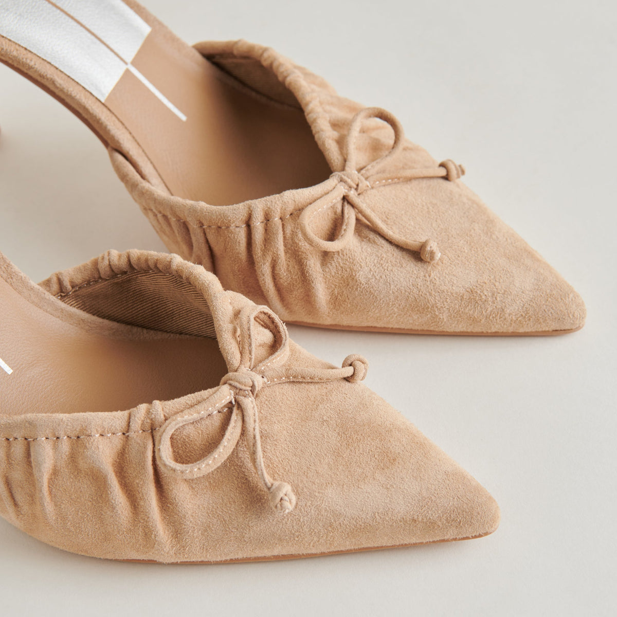 KAIRI HEELS CAMEL SUEDE | Dolce Vita
