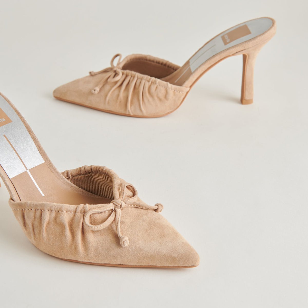 KAIRI HEELS CAMEL SUEDE | Dolce Vita
