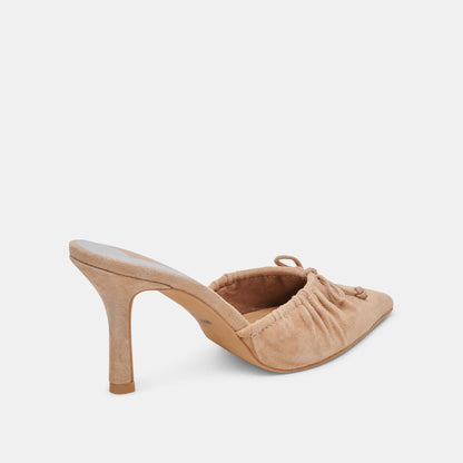 KAIRI HEELS CAMEL SUEDE | Dolce Vita