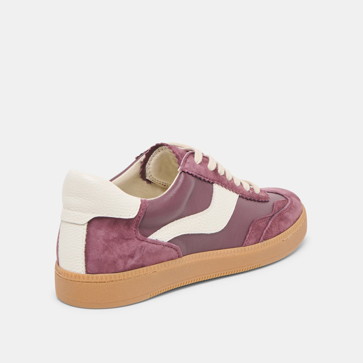 NOTICE SNEAKERS CRANBERRY SUEDE | Dolce Vita