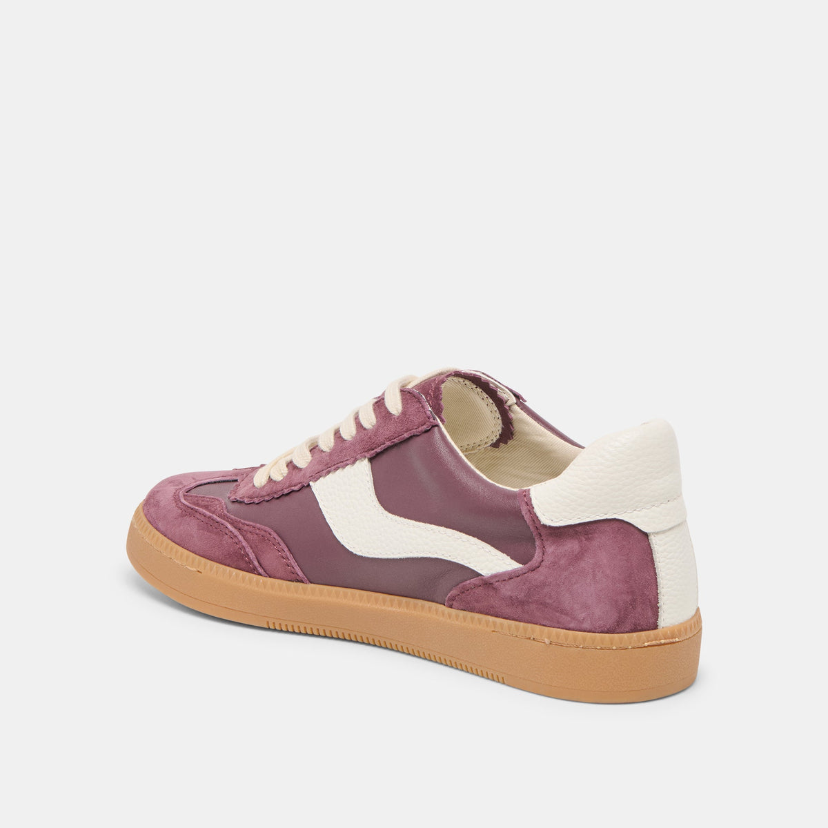 NOTICE SNEAKERS CRANBERRY SUEDE | Dolce Vita