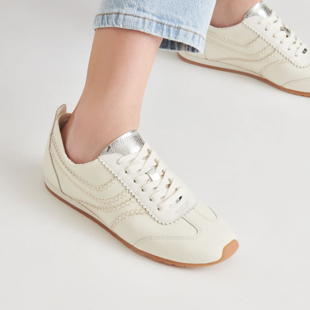 DELANY SNEAKERS OFF WHITE LEATHER | Dolce Vita