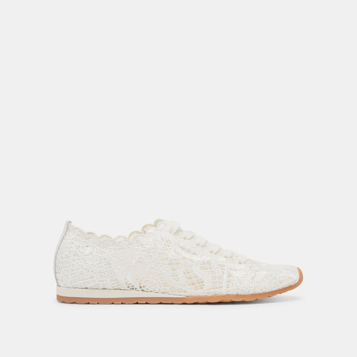 DAYANA SNEAKERS TRUE WHITE LACE | Dolce Vita