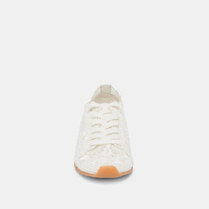 DAYANA SNEAKERS TRUE WHITE LACE | Dolce Vita