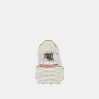 TWAIN SNEAKERS SILVER CRACKLED LEATHER | Dolce Vita