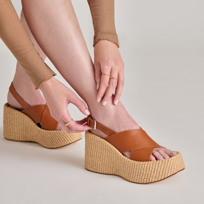 SKYLAR WEDGES BROWN LEATHER | Dolce Vita