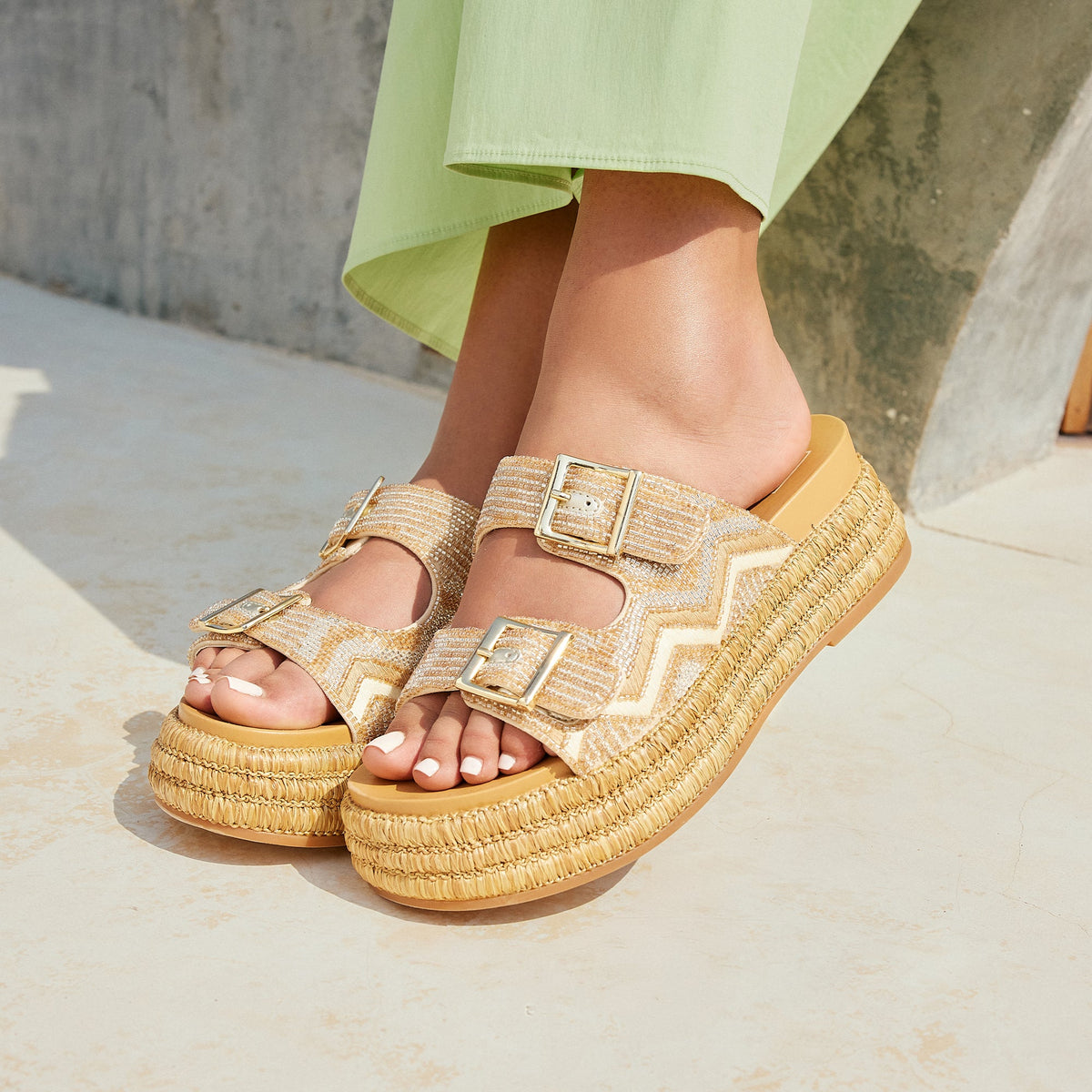 WIXIE SANDALS GOLD MULTI BEADS | Dolce Vita