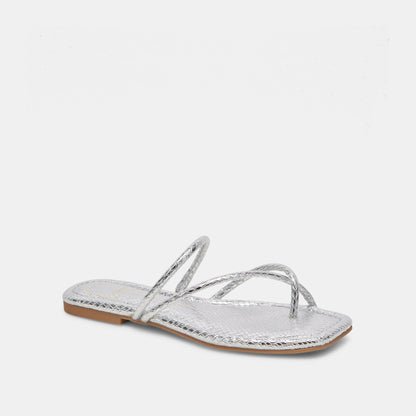 LEANNA SANDALS SILVER EMBOSSED STELLA | Dolce Vita