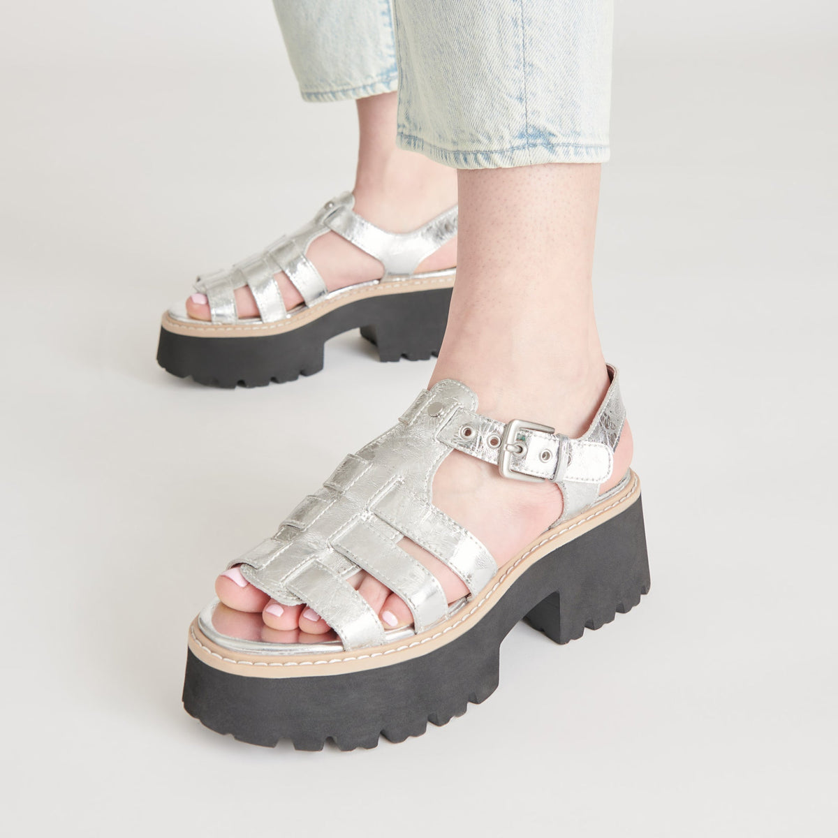 LATICE SANDALS SILVER DISTRESSED LEATHER | Dolce Vita