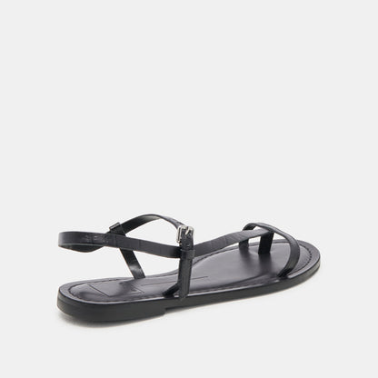 WANDRE SANDALS NOIR EMBOSSED LEATHER | Dolce Vita