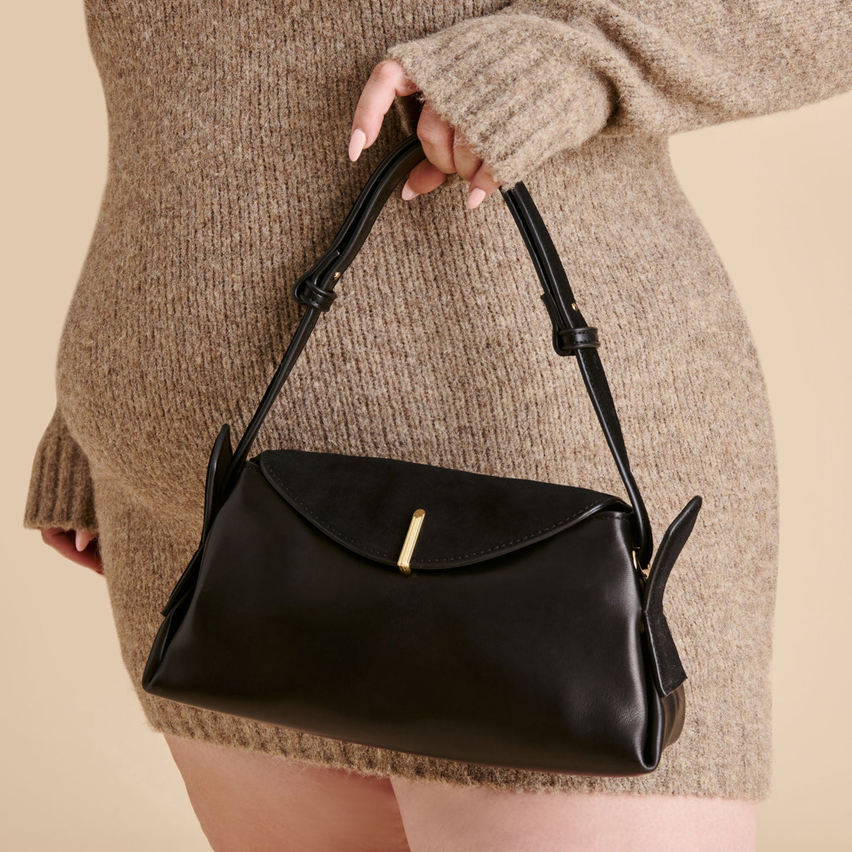Devyn Black Leather Shoulder Bag | Dolce Vita