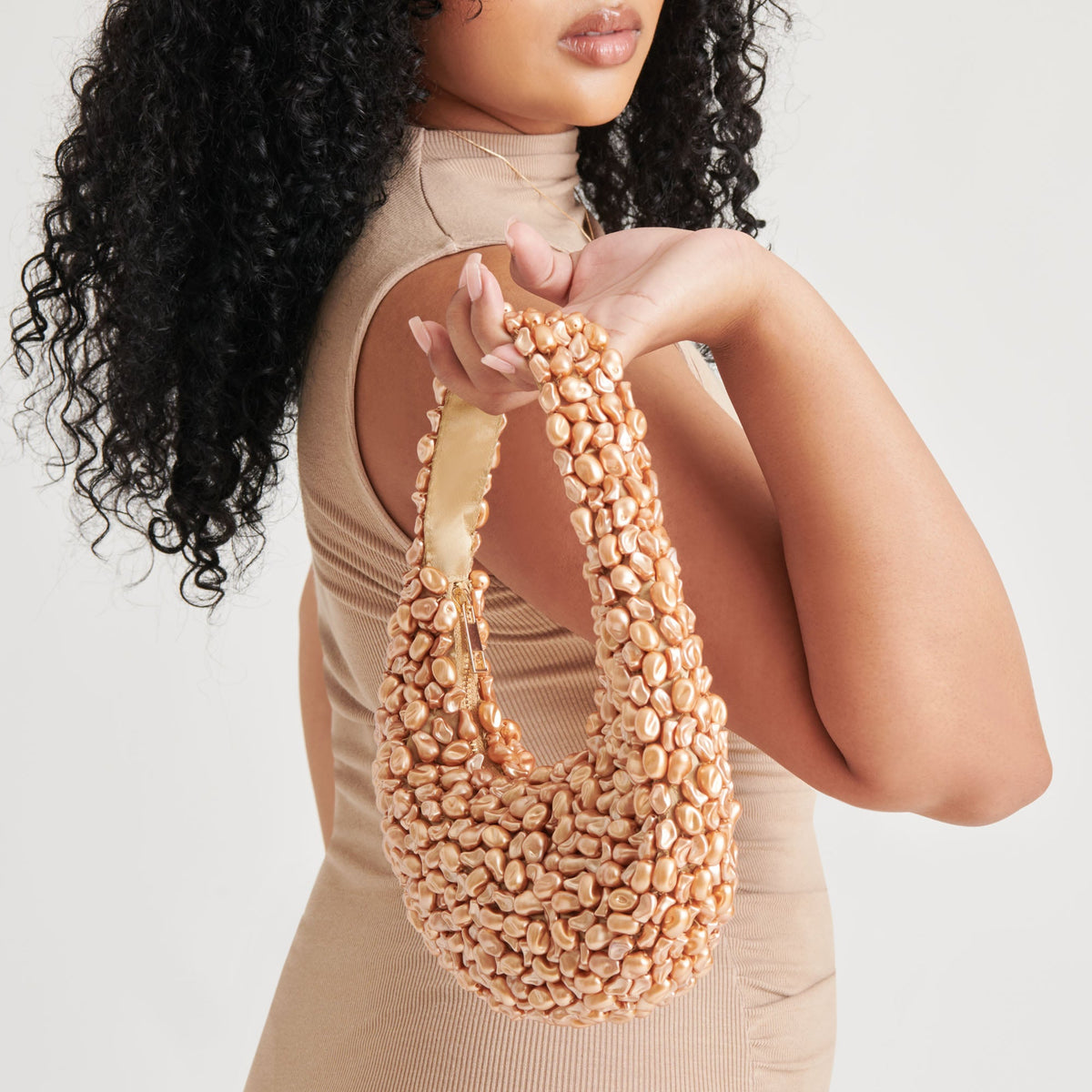 PEARLA SHOULDER BAG GOLD FAUX PEARL | Dolce Vita