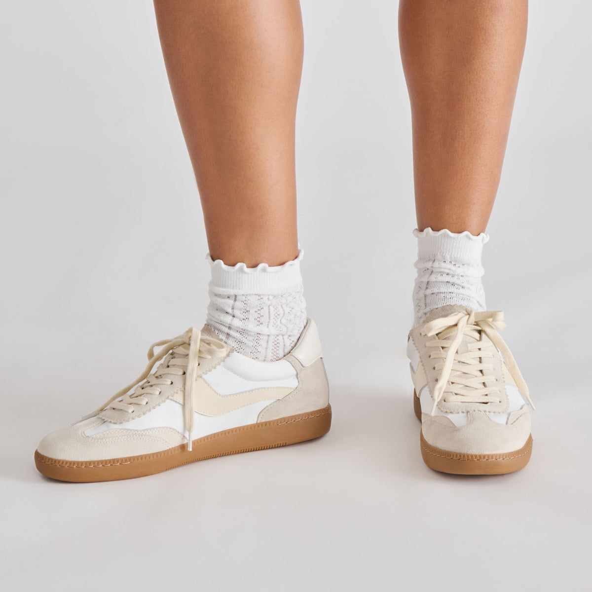 POINTELLE SOCKS WHITE | Dolce Vita
