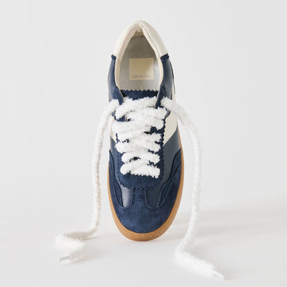 FUZZY LACE WHITE | Dolce Vita